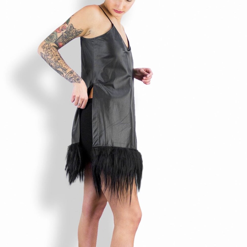 Gary Graham Black Leather Fur Side Slit Tunic Dress Sleeveless Avant Garde SZ 10 - Picture 2 of 16